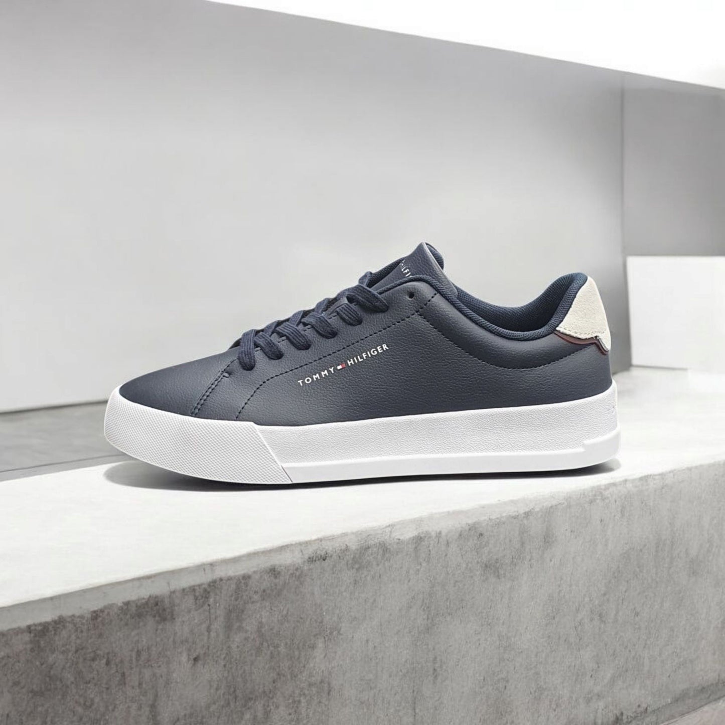 TÉNIS TOMMY HILFIGER