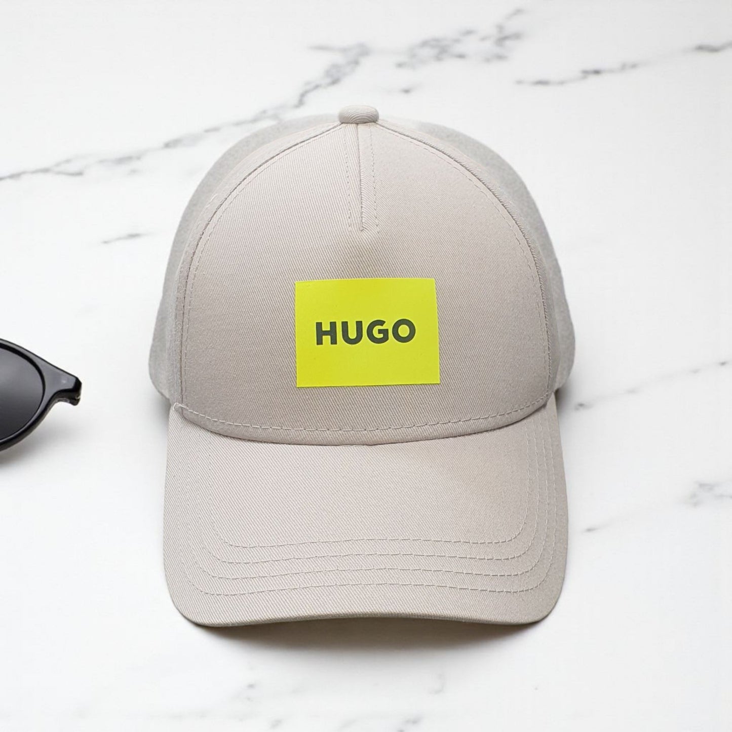 BONE HUGO