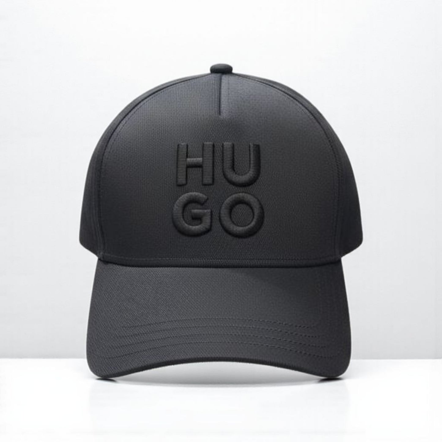BONE HUGO