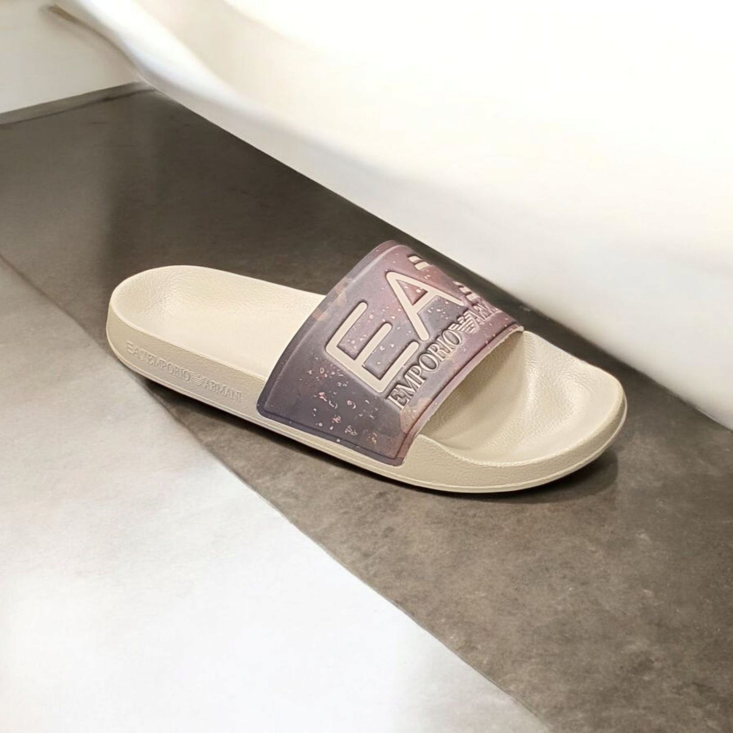 CHINELO ARMANI EA7