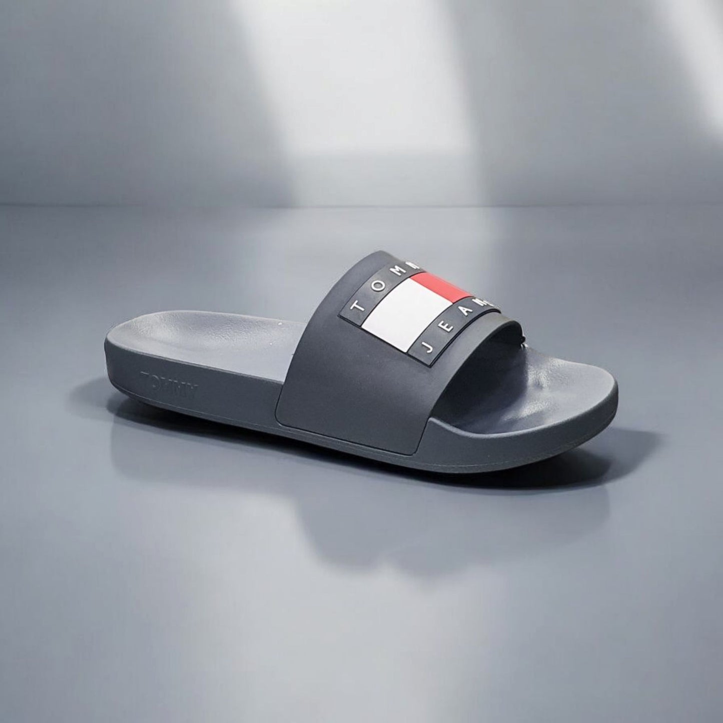 CHINELO TOMMY HILFIGER