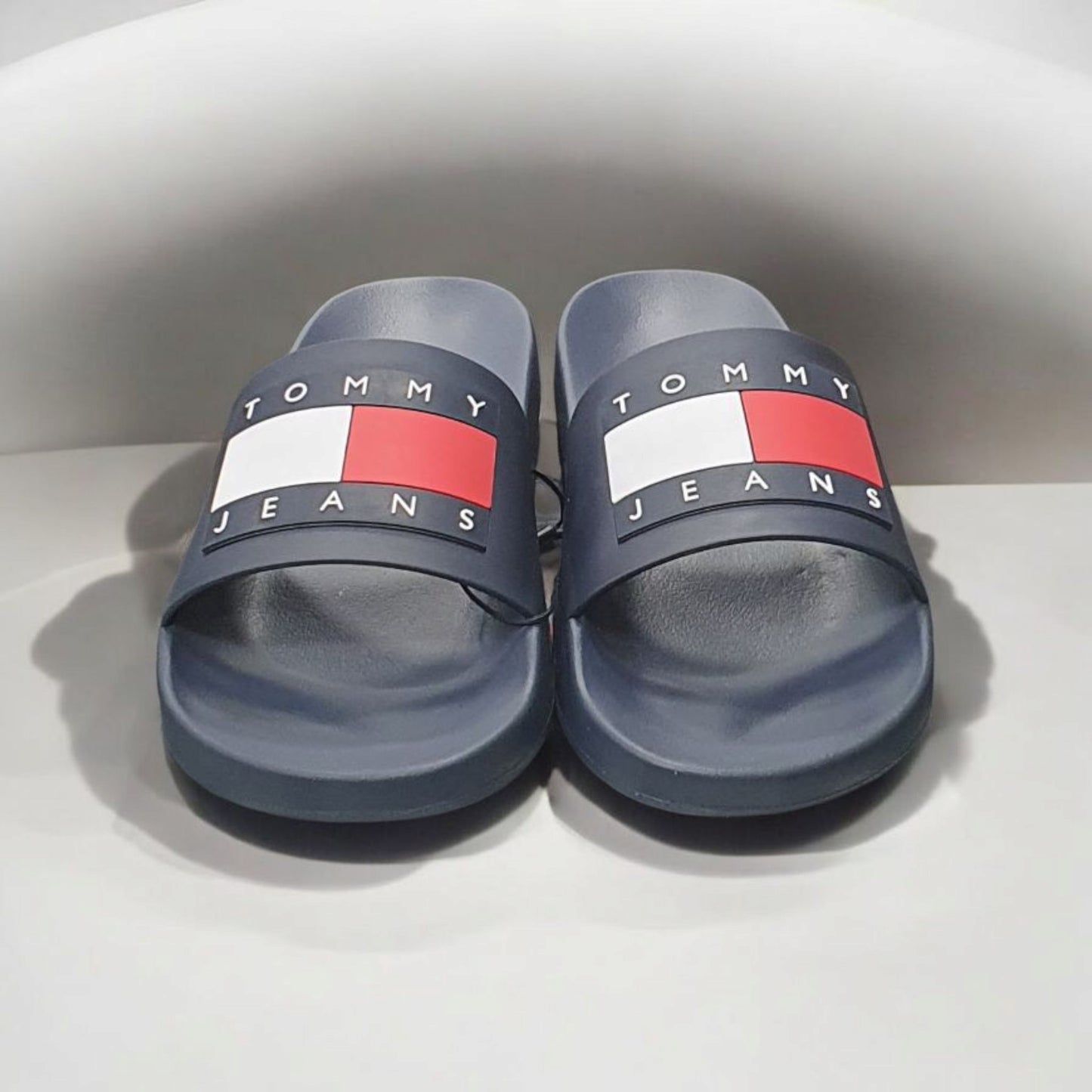CHINELO TOMMY HILFIGER