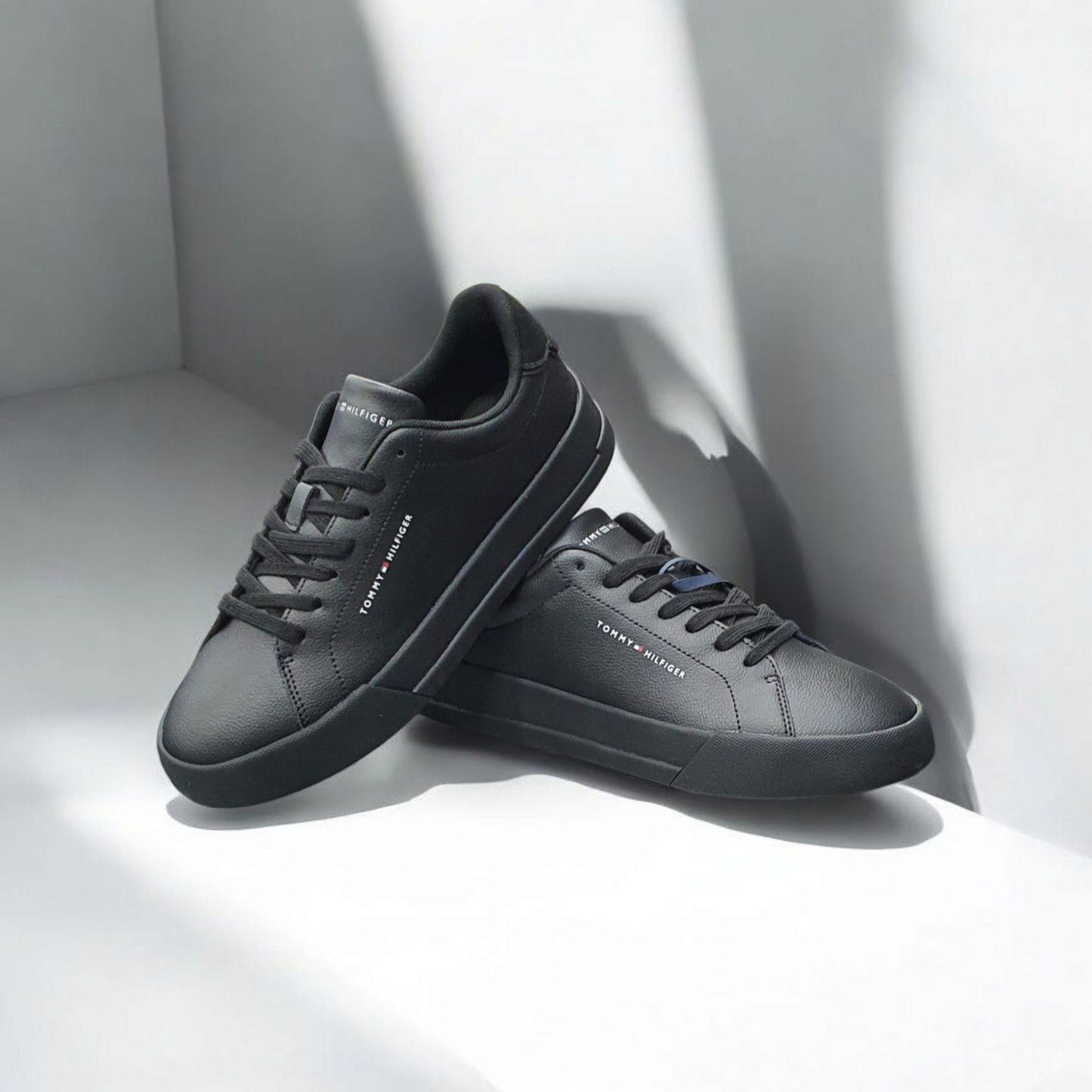 TÉNIS TOMMY HILFIGER