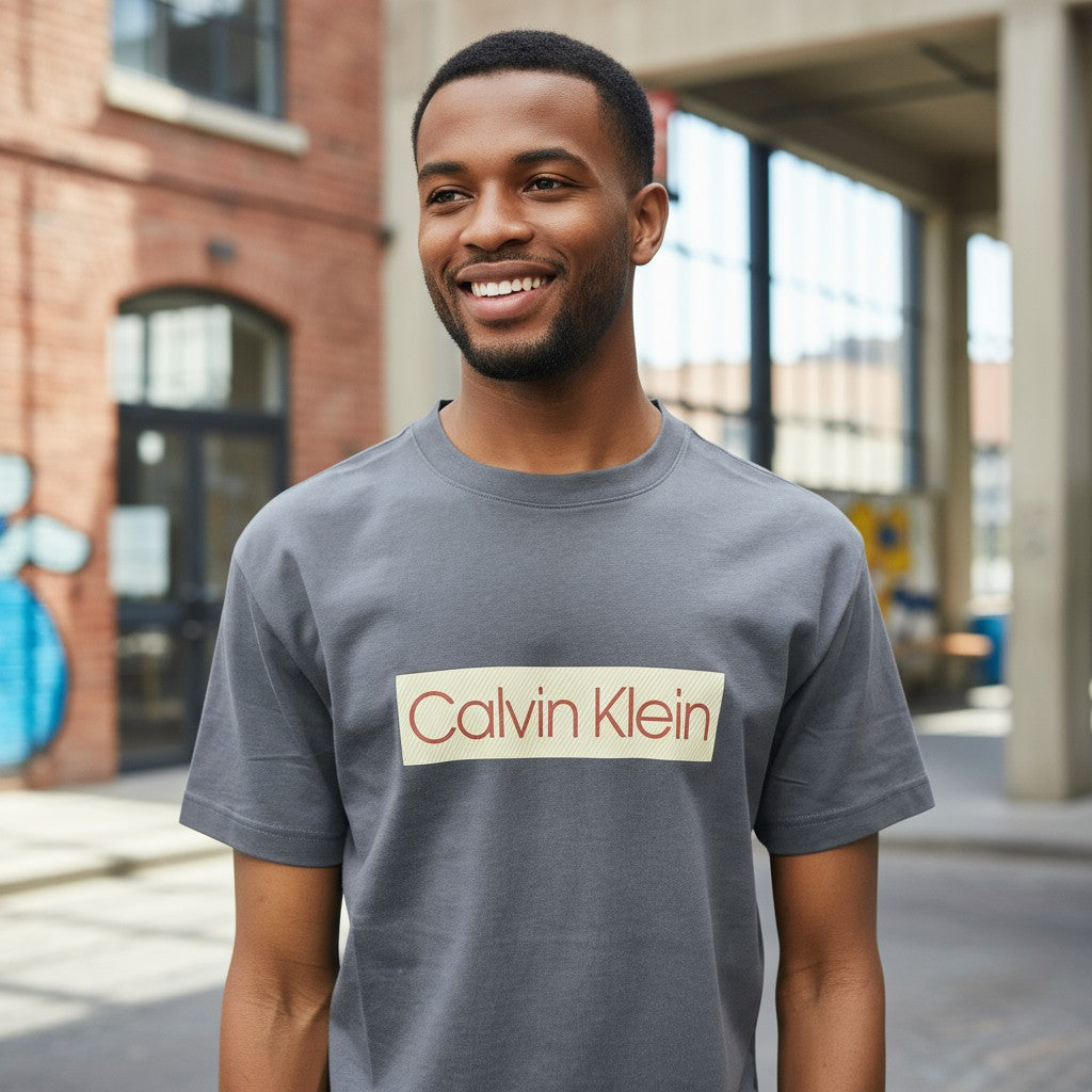 T-SHIRT CALVIN KLEIN