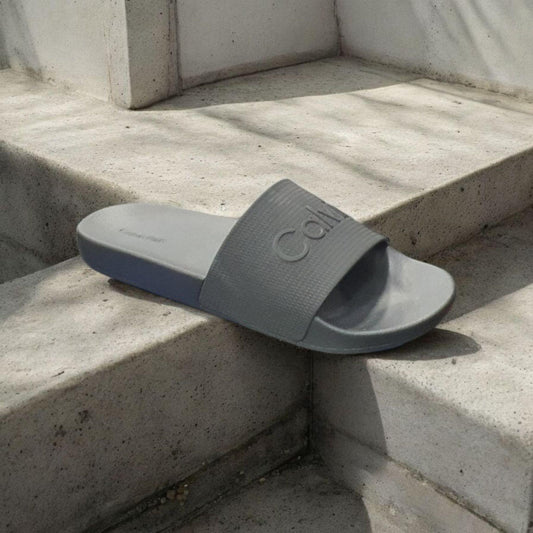CHINELO CALVIN KLEIN