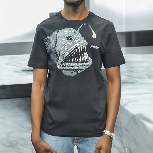 T-SHIRT HUGO