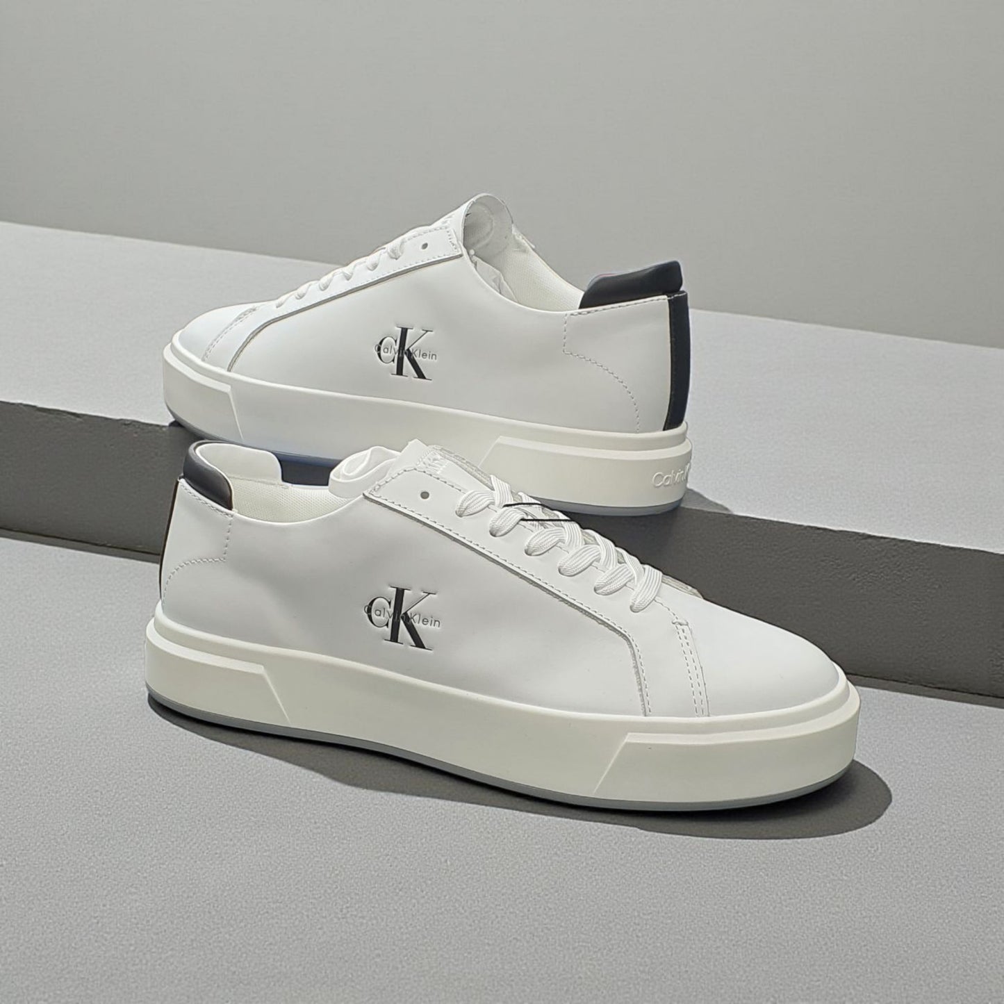 TÉNIS CALVIN KLEIN
