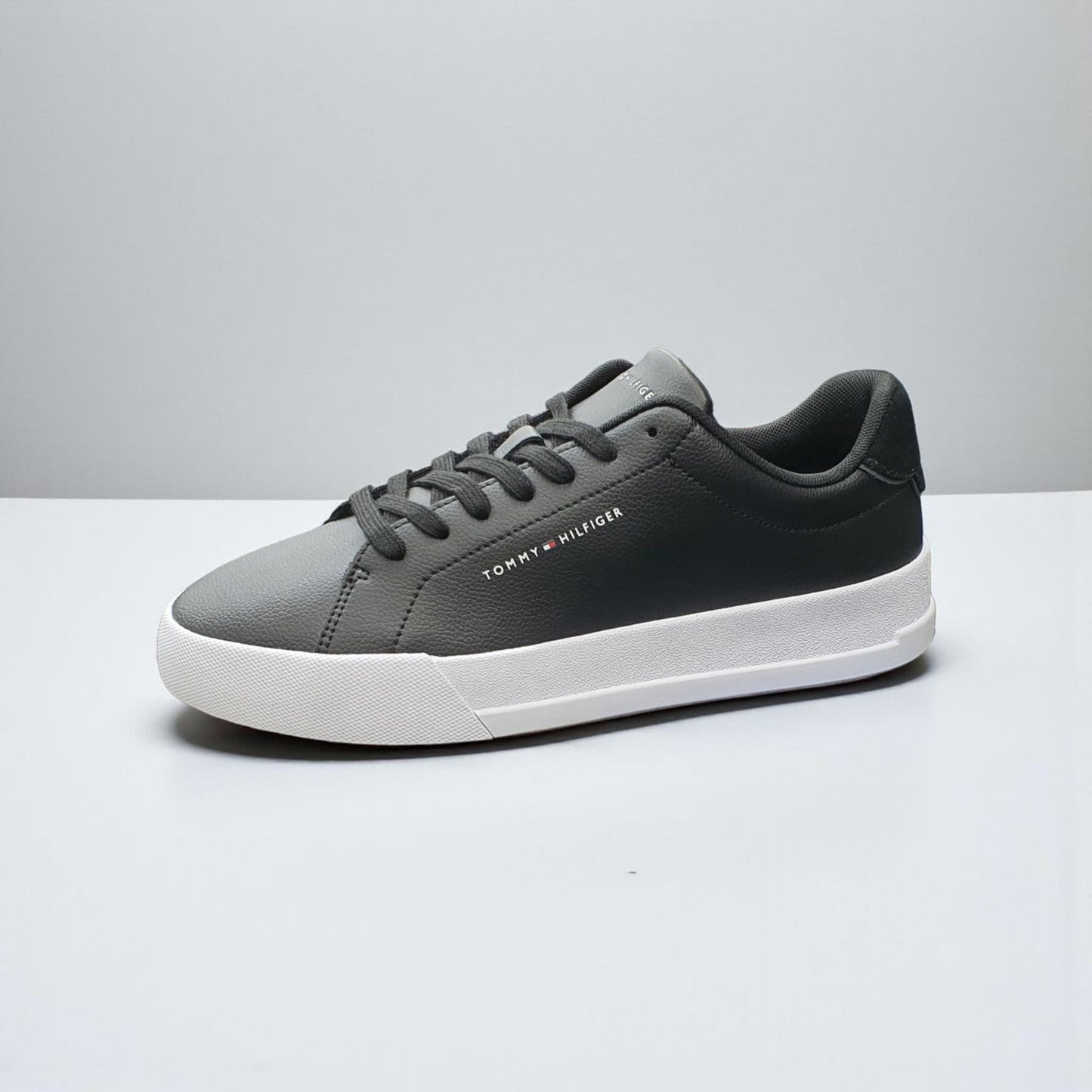 TÉNIS TOMMY HILFIGER