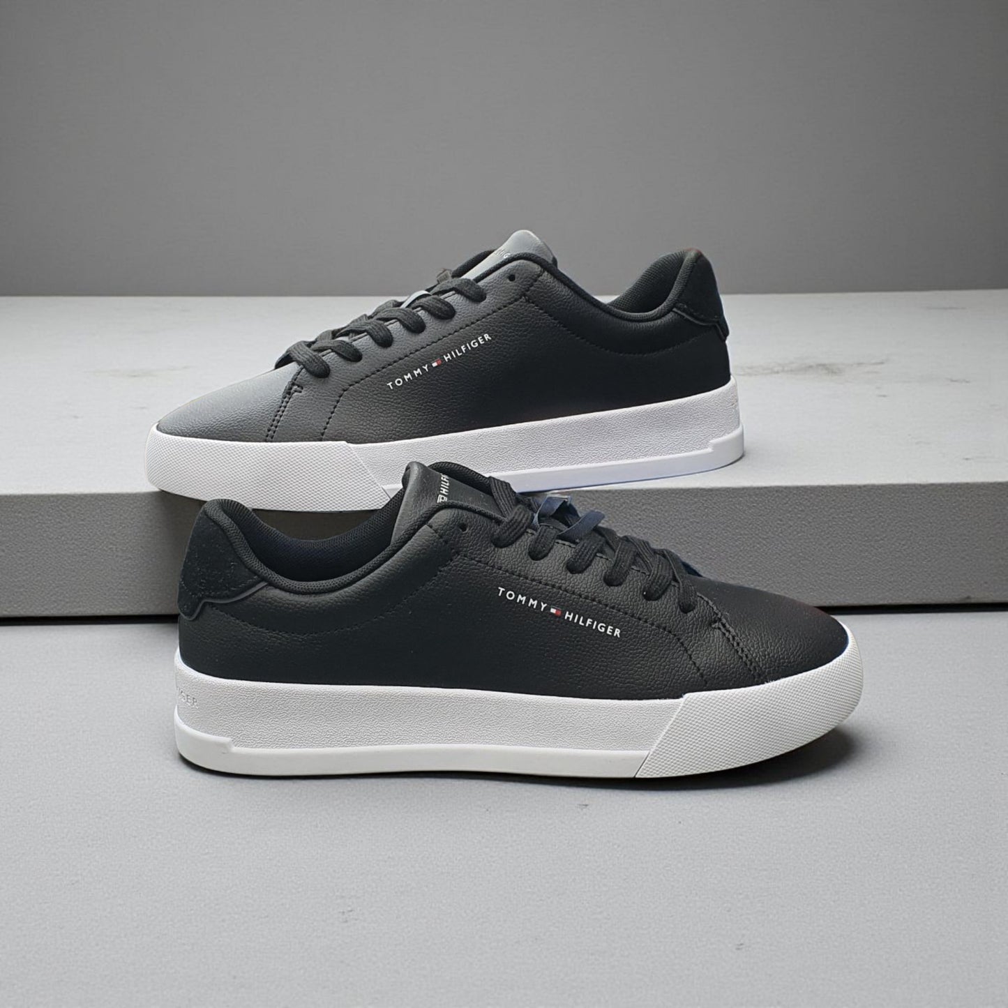 TÉNIS TOMMY HILFIGER