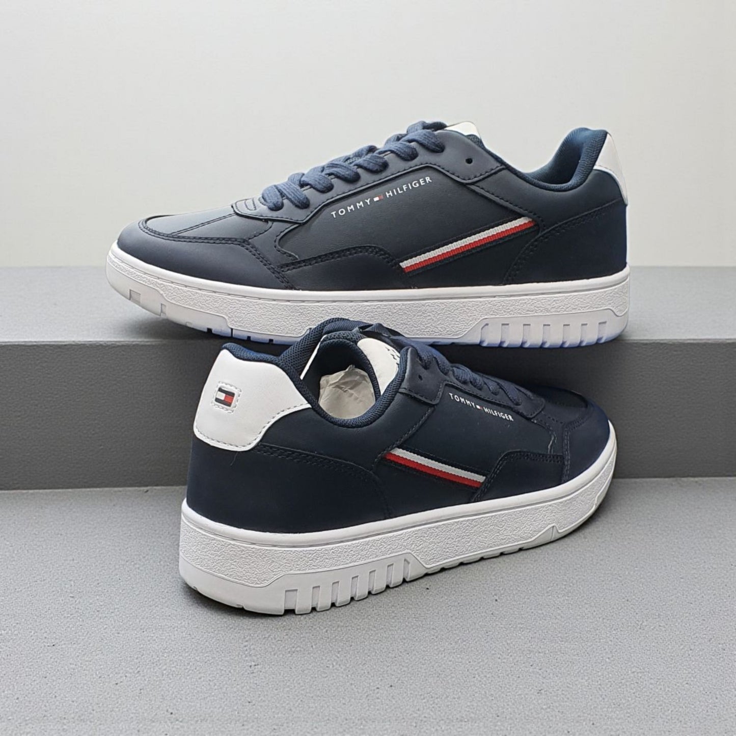 TÉNIS TOMMY HILFIGER