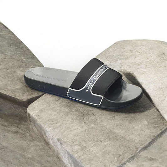 CHINELO CALVIN KLEIN
